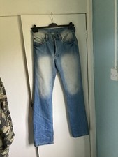 Jeans svasati di tendenza